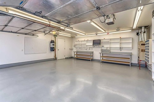 545 Riverbend Drive Se, Calgary, AB 