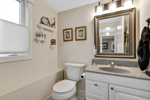10411 Maplecreek Drive Se, Calgary, AB 