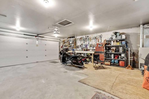 10411 Maplecreek Drive Se, Calgary, AB 