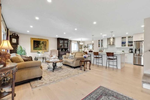 10411 Maplecreek Drive Se, Calgary, AB 