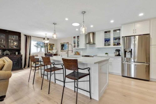10411 Maplecreek Drive Se, Calgary, AB 