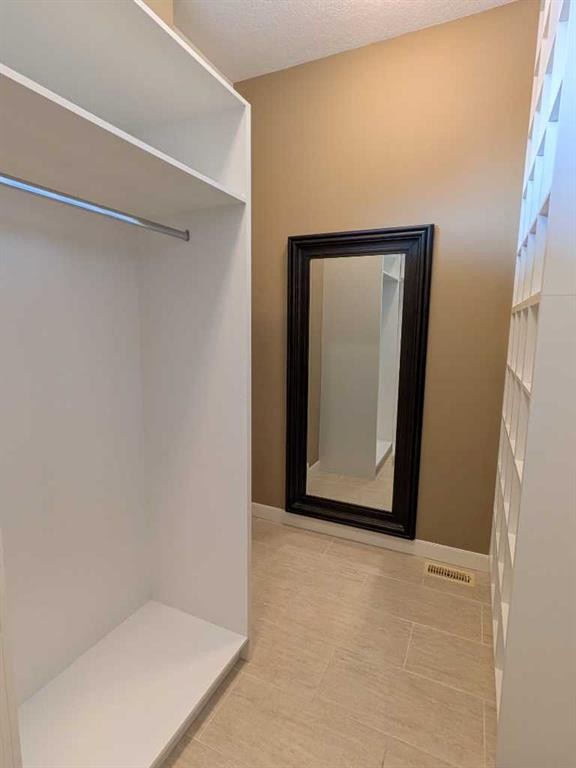 116 Bridle Estates Road Sw, Calgary, AB