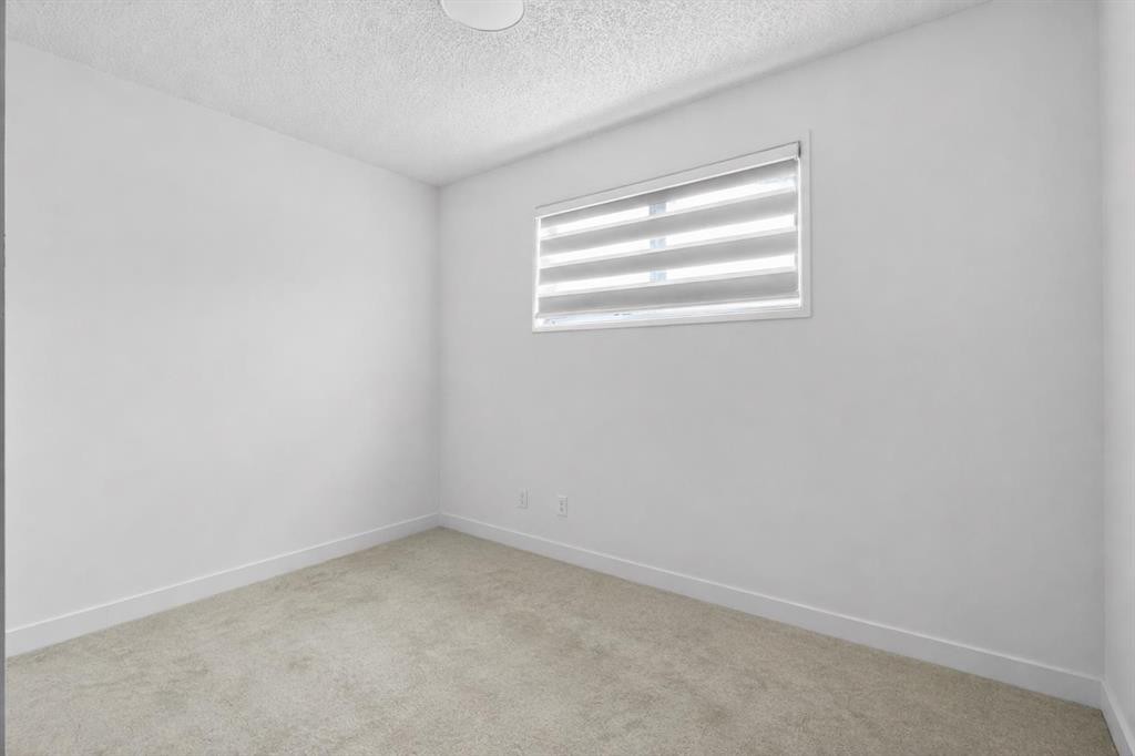 128 Castledale Crescent Ne, Calgary, AB