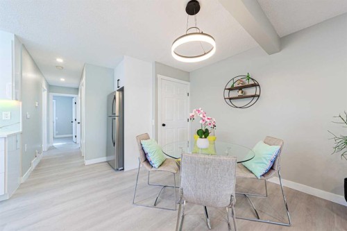 133 Berwick Drive Nw, Calgary, AB 