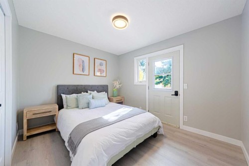 133 Berwick Drive Nw, Calgary, AB 