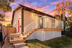 133 Berwick Drive NW Calgary, AB T3K 1E7