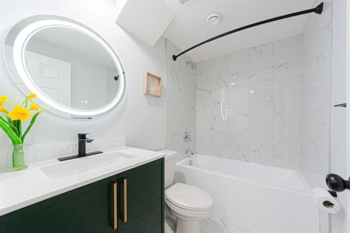 133 Berwick Drive Nw, Calgary, AB 