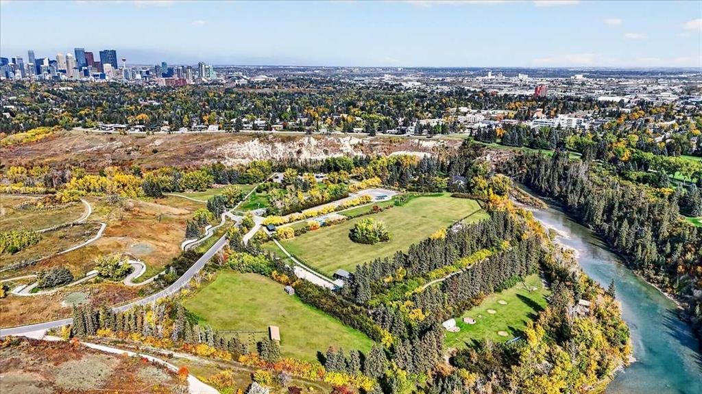 5007 14A Street Sw, Calgary, AB