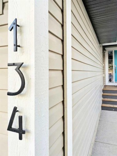 134 Autumn Close Se, Calgary, AB 