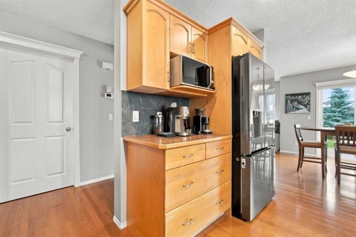 115 Evansmeade Crescent Nw, Calgary, AB 