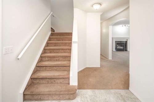 112 Everridge Drive Sw, Calgary, AB 