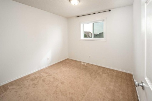112 Everridge Drive Sw, Calgary, AB 