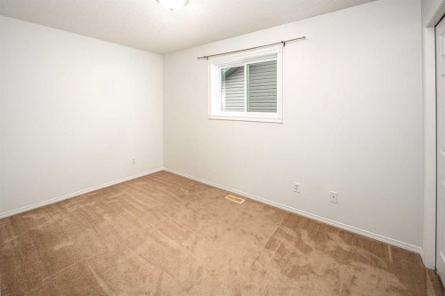 112 Everridge Drive Sw, Calgary, AB 