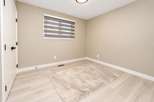 6827 Temple Drive Ne, Calgary, AB 