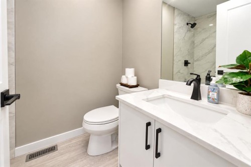6827 Temple Drive Ne, Calgary, AB 