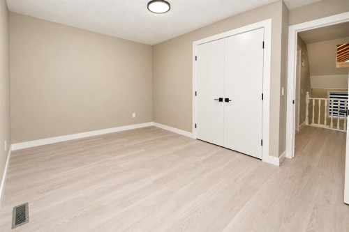 6827 Temple Drive Ne, Calgary, AB 