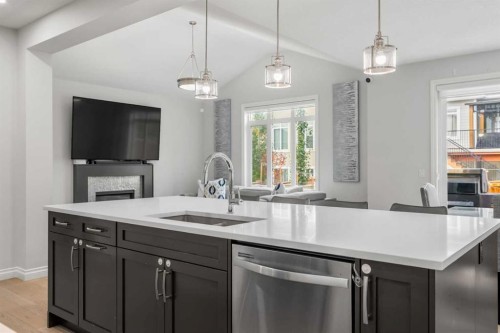 107 Masters Way Se, Calgary, AB 