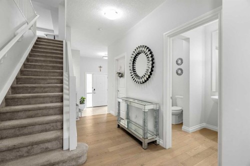 107 Masters Way Se, Calgary, AB 