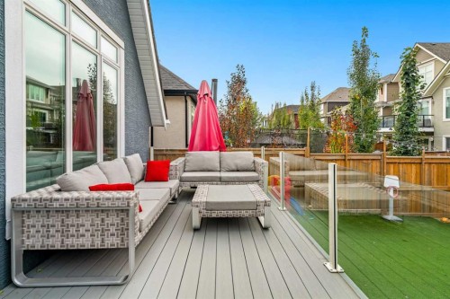 107 Masters Way Se, Calgary, AB 