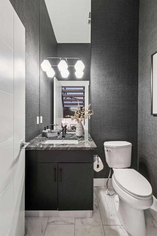406 33 Avenue Nw, Calgary, AB