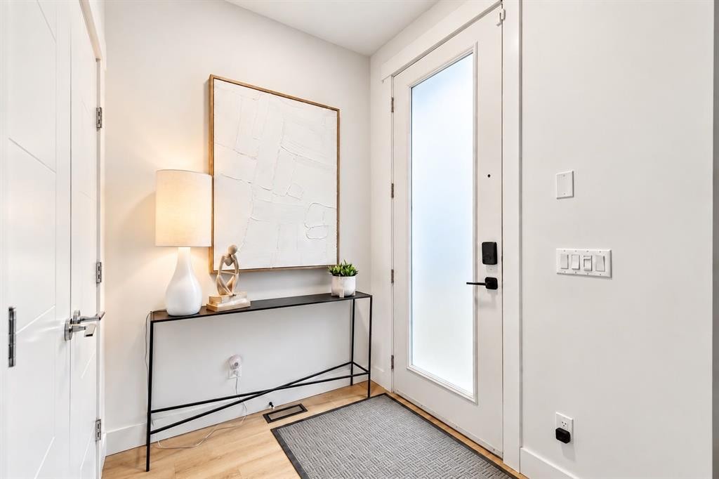 406 33 Avenue Nw, Calgary, AB