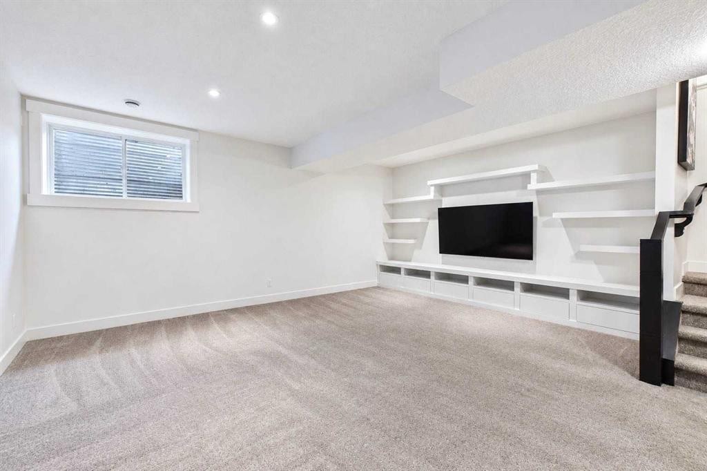 406 33 Avenue Nw, Calgary, AB