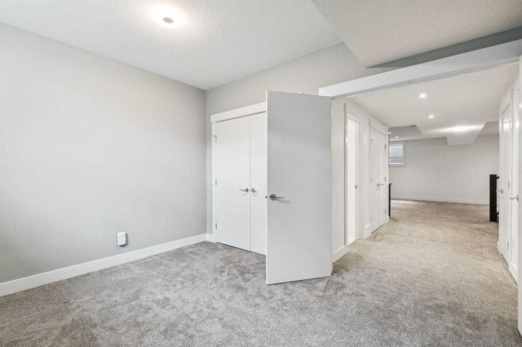406 33 Avenue Nw, Calgary, AB