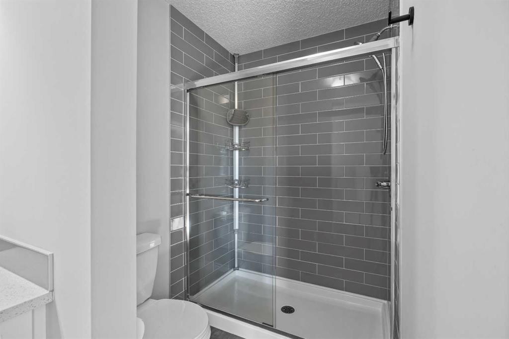 236 Rowmont Boulevard Nw, Calgary, AB