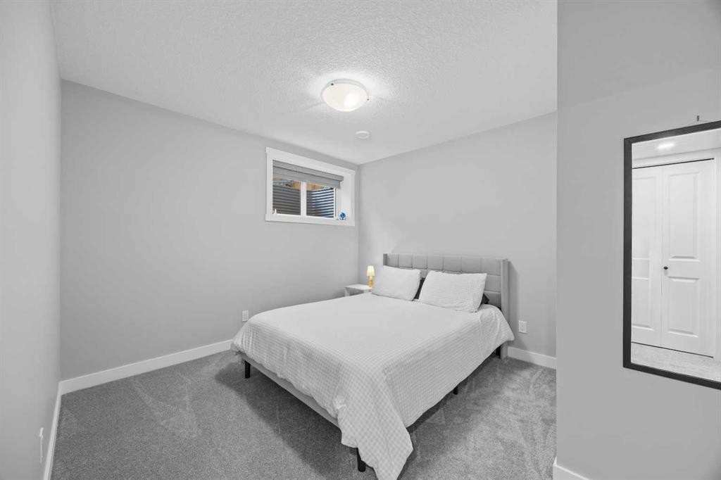 236 Rowmont Boulevard Nw, Calgary, AB