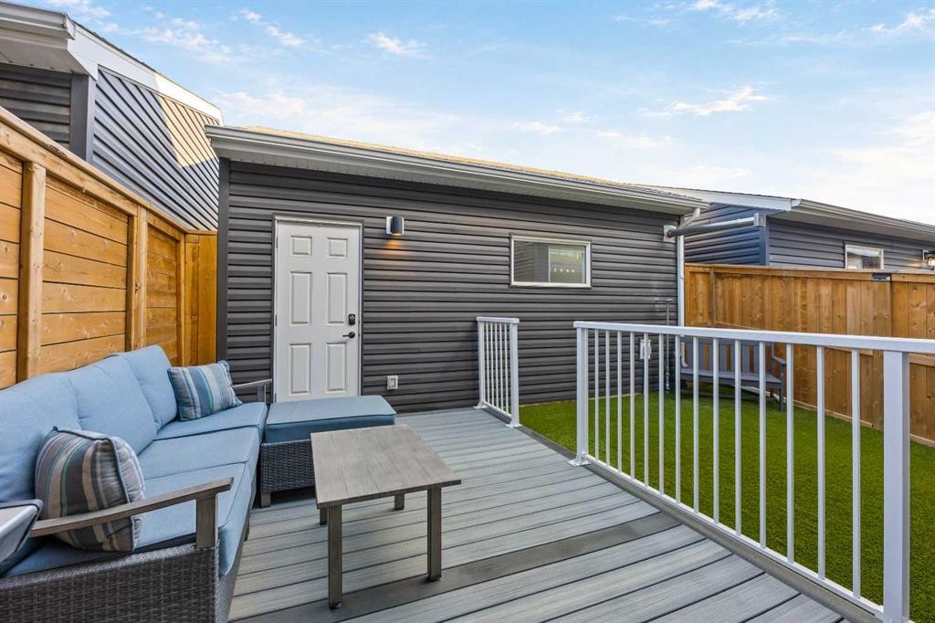 236 Rowmont Boulevard Nw, Calgary, AB