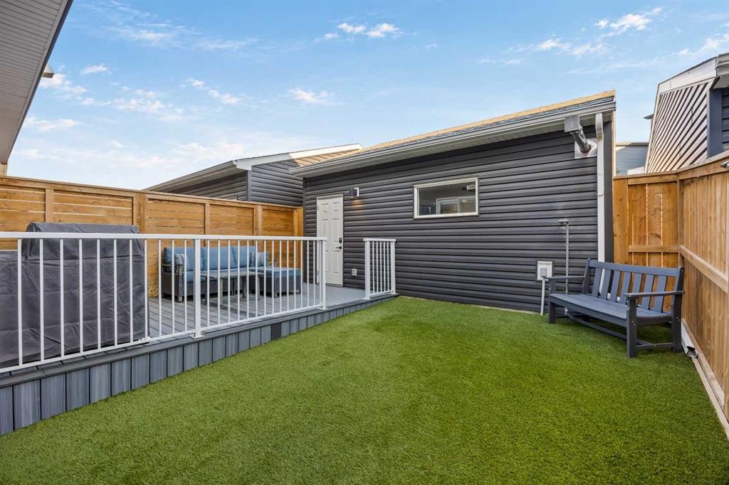 236 Rowmont Boulevard Nw, Calgary, AB