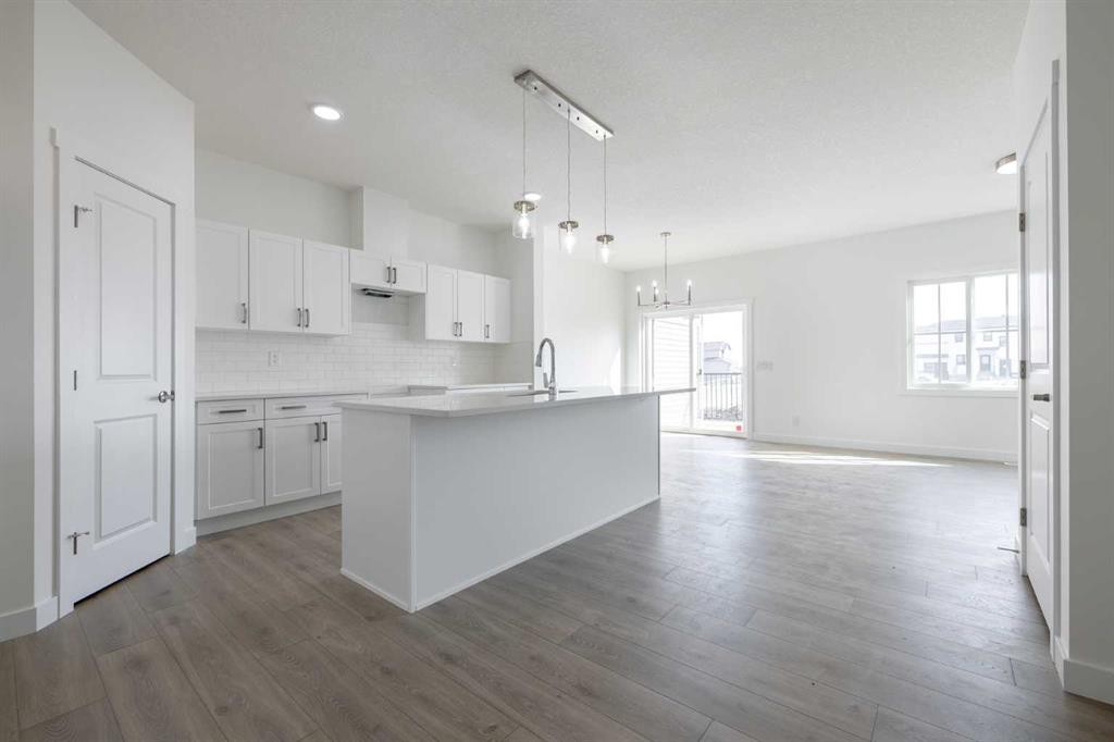 27 Nova Road, Cochrane, AB