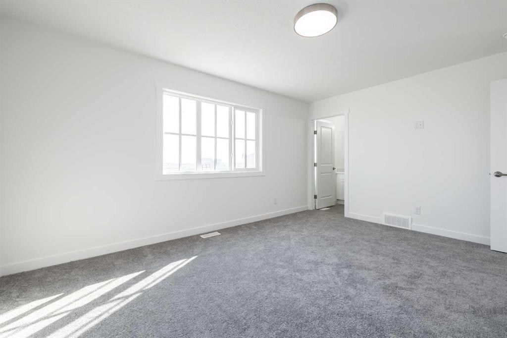 27 Nova Road, Cochrane, AB
