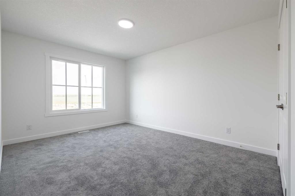 27 Nova Road, Cochrane, AB