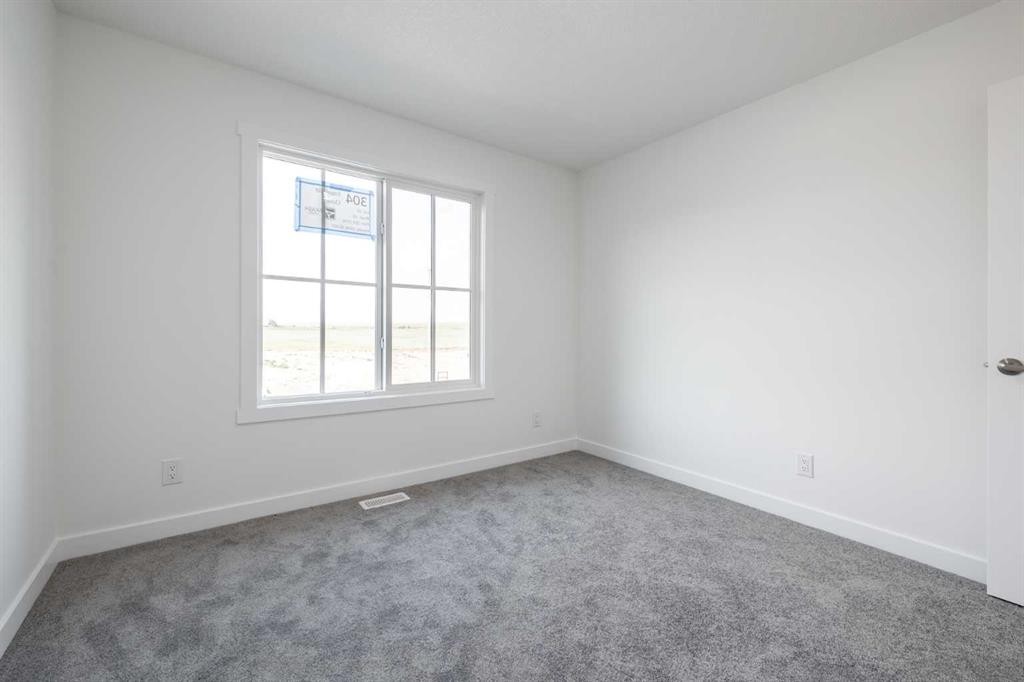 27 Nova Road, Cochrane, AB