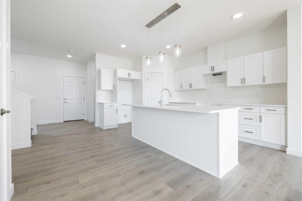 27 Nova Road, Cochrane, AB