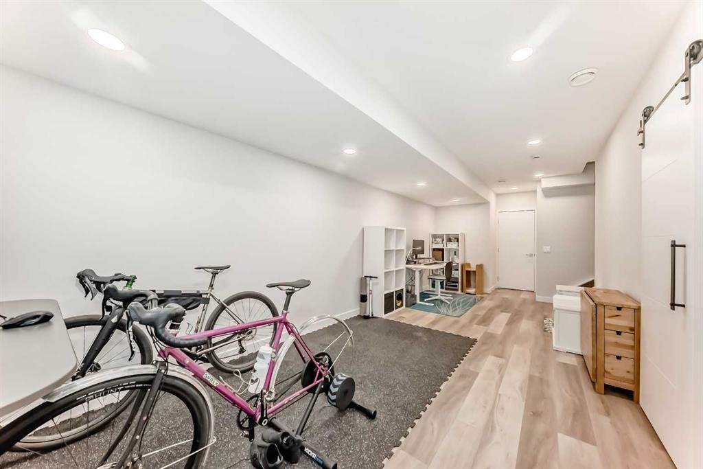 67 30 Avenue Sw, Calgary, AB
