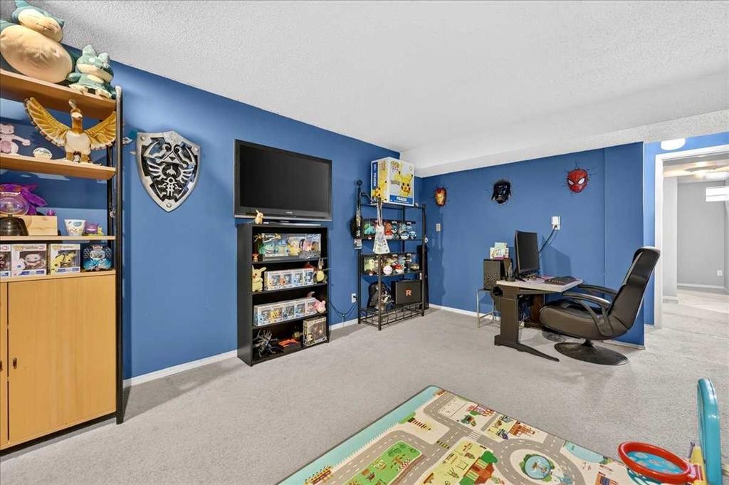 672 Whiteridge Way Ne, Calgary, AB