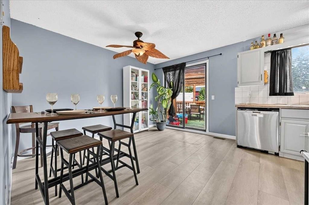 672 Whiteridge Way Ne, Calgary, AB