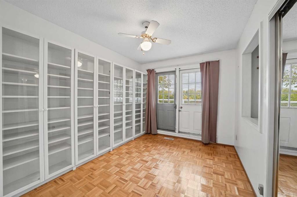 60 Silverview Way Nw, Calgary, AB