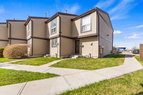 53-3029 Rundleson Road NE Calgary, AB T1Y 3Z5
