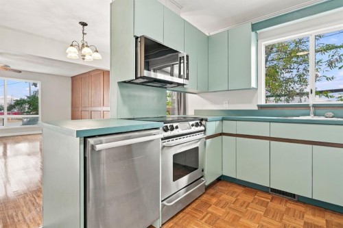 203 42 Avenue Sw, Calgary, AB 
