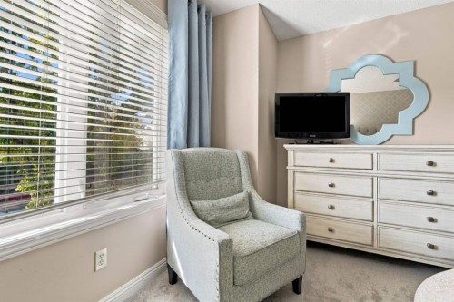 2952 Peacekeepers Way Sw, Calgary, AB 