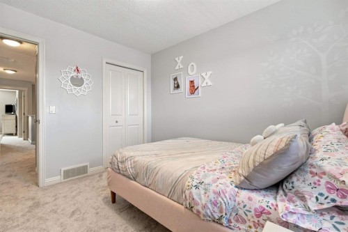 2952 Peacekeepers Way Sw, Calgary, AB 