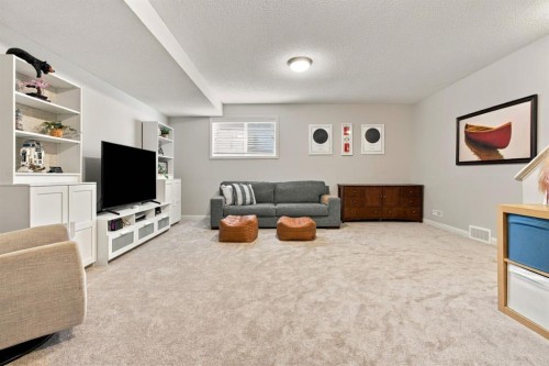 2952 Peacekeepers Way Sw, Calgary, AB 