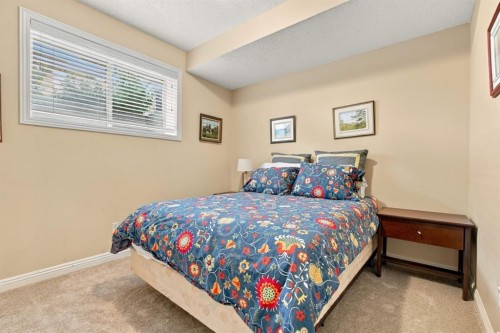 2952 Peacekeepers Way Sw, Calgary, AB 