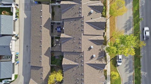 2952 Peacekeepers Way Sw, Calgary, AB 