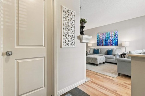 2952 Peacekeepers Way Sw, Calgary, AB 