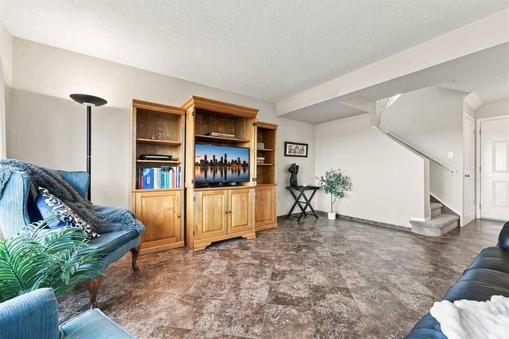 90 Hidden Ranch Terrace Nw, Calgary, AB