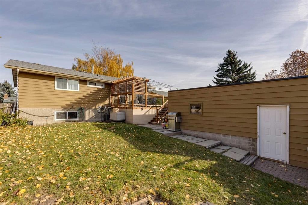 103 Dovercrest Way Se, Calgary, AB